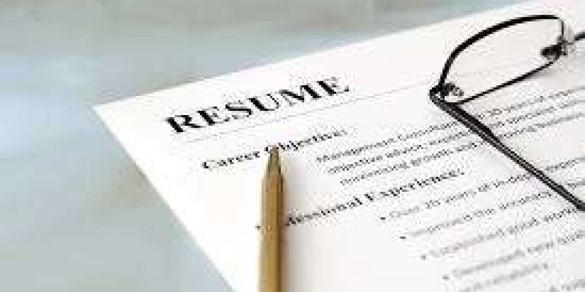 Transform Your Career with Resume Assistant's Professional Writing